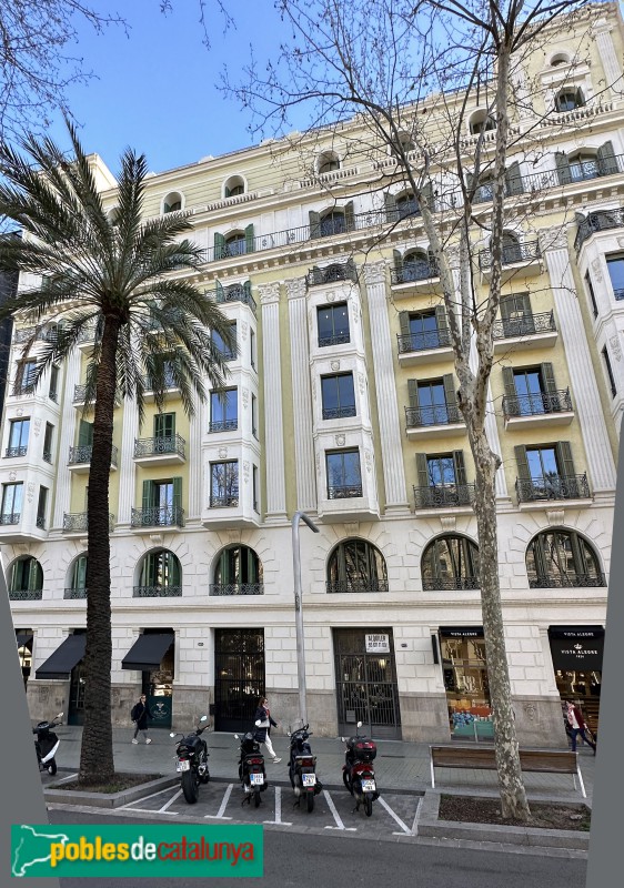 Barcelona - Diagonal, 465-467 (Foto: Albert Esteves, 2023) Barcelona - Diagonal, 465-467