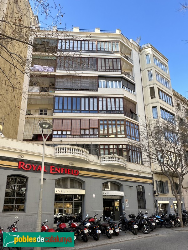 Barcelona - Diagonal, 465-467, façana Buenos Aires (Foto: Anna Corcoll, 2023) Barcelona - Diagonal, 465-467, façana Buenos Aires