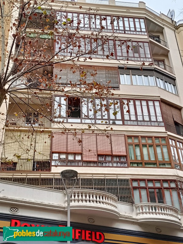 Barcelona - Diagonal, 465-467, façana Buenos Aires (Foto: Anna Corcoll, 2023) Barcelona - Diagonal, 465-467, façana Buenos Aires