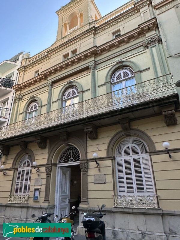 Sitges - Casa Antoni Robert (Foto: Albert Esteves, 2023) Sitges - Casa Antoni Robert