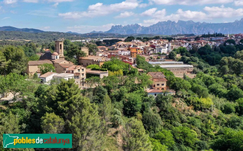 Piera - Església de Santa Maria i castell (Foto: Francesc Vidal-Barraquer, 2022) Piera - Església de Santa Maria i castell