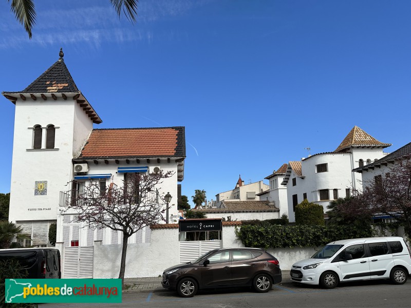 Sitges - Av. Vinyet, 4 (Hotel Capri) (Foto: Albert Esteves, 2023) Sitges - Av. Vinyet, 4 (Hotel Capri)