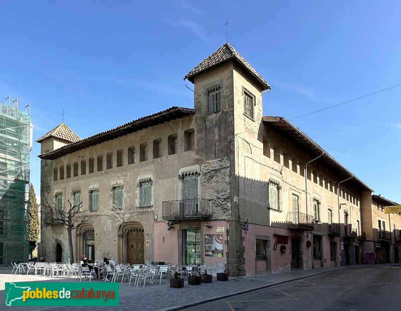 Centelles - Casa Carreres-Artau (Foto: Albert Esteves, 2023) Centelles - Casa Carreres-Artau