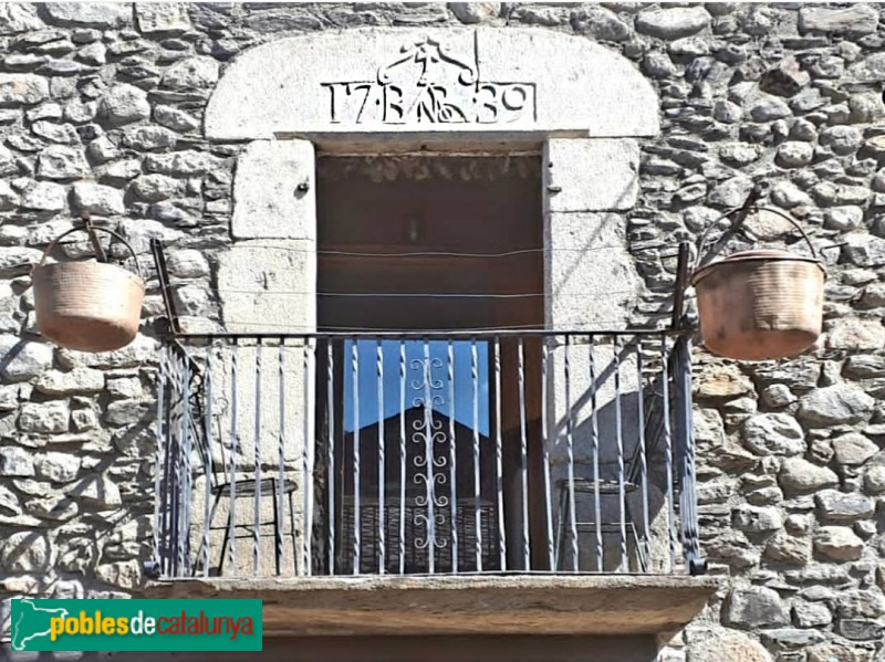 Llívia - Llinda de Can Barnola 1739 (Foto: Jordi de Montellà, 2023) Llívia - Llinda de Can Barnola 1739