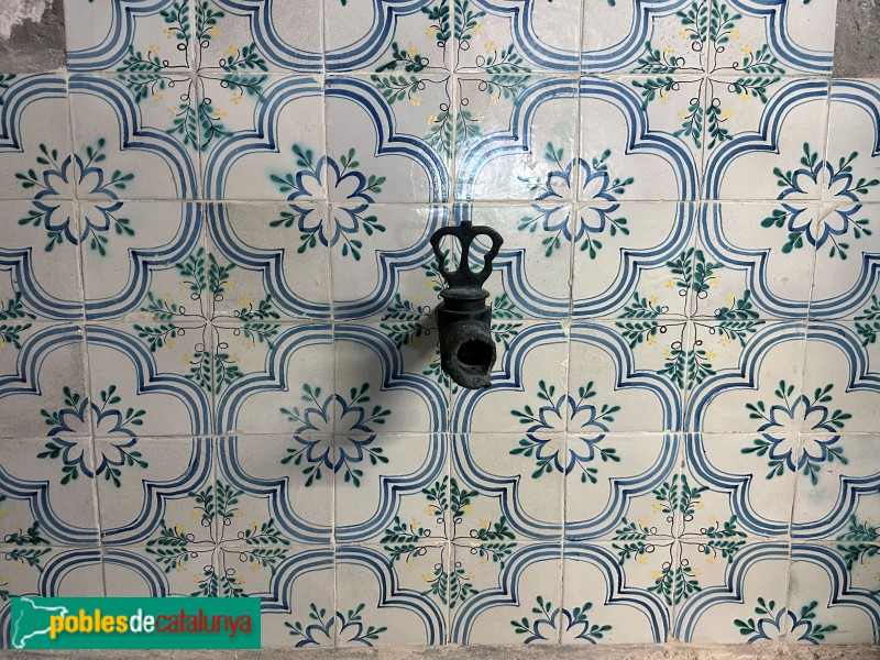 Gualba - Can Figueres. Mosaic del rentamans