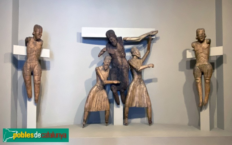 Davallament d'Erill la Vall. Figures conservades al MEV (Vic) (Foto: Albert Esteves, 2022) Davallament d'Erill la Vall. Figures conservades al MEV (Vic)