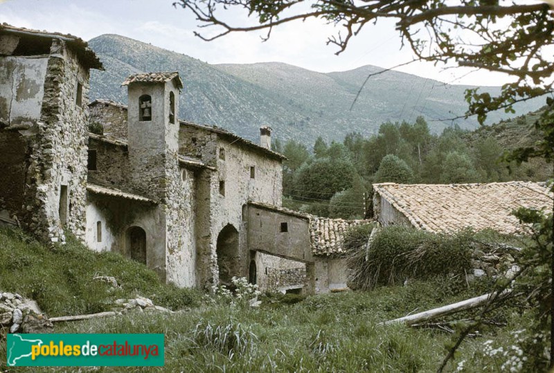 Abella d'Adons - Església de Santa Cecília (Foto: <i>Camil José Guiu -Arxiu Fotogràfic Centre Excursionista de Catalunya-</i>, 1977) Abella d'Adons - Església de Santa Cecília