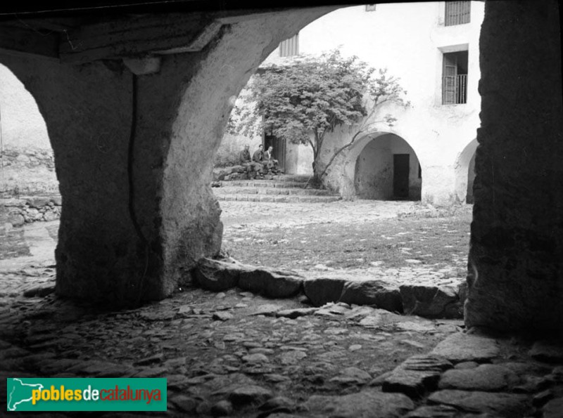 Boí - Balneari de Caldes de Boí (Foto: Antoni Maymó -Arxiu Fotogràfic Centre Excursionista de Catalunya-, c1950) Boí - Balneari de Caldes de Boí
