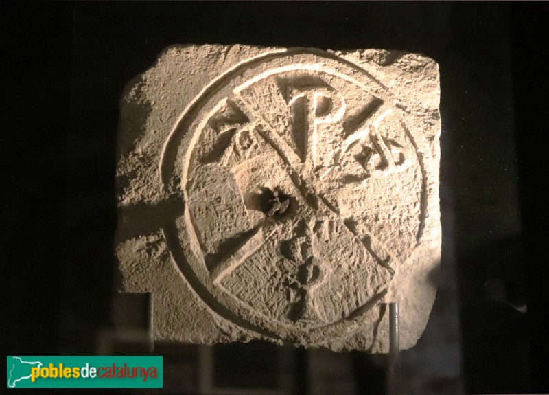 Taüll - Església de Sant Climent de Taüll. Crismó (Foto: Albert Esteves, 2023) Taüll - Església de Sant Climent de Taüll. Crismó