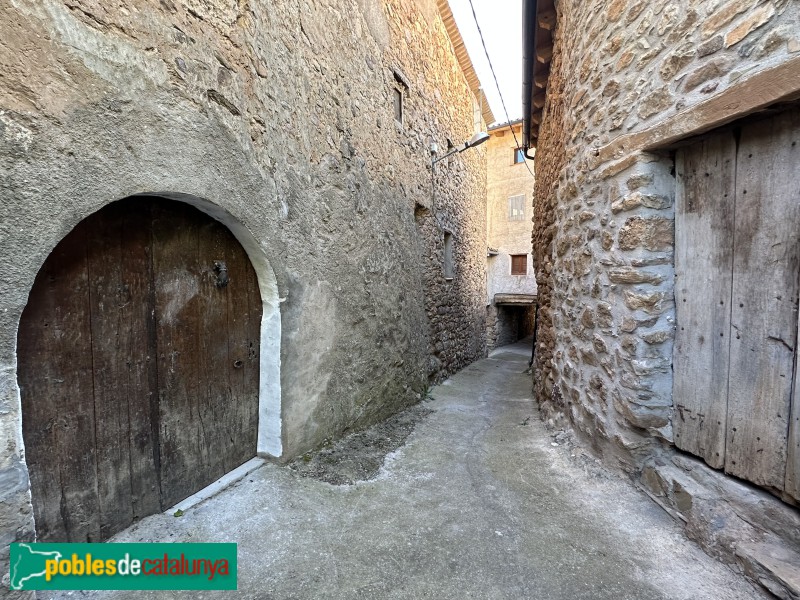 Perves - Nucli antic (Foto: Albert Esteves, 2023) Perves - Nucli antic