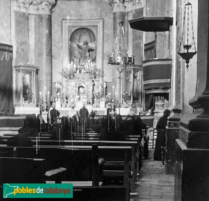 Amposta - Església de Santa Maria (Foto: <i>Josep Salvany -Fons Salvany. Biblioteca de Catalunya-</i>, 1916) Amposta - Església de Santa Maria