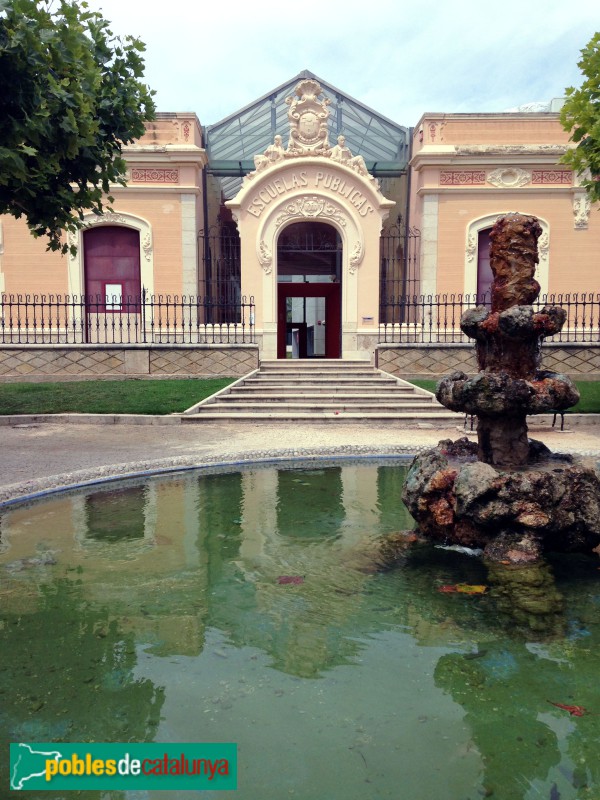 Amposta - Escoles Miquel Granell (Foto: <i>Patian</i>, 2014) Amposta - Escoles Miquel Granell