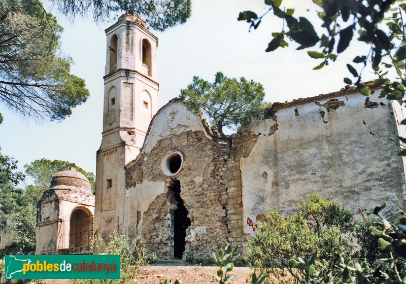 Vallgorguina - Església de Santa Eulàlia de Tapioles (Foto: <i>Jordi Contijoch -calaix.gencat.cat-</i>, 1990) Vallgorguina - Església de Santa Eulàlia de Tapioles