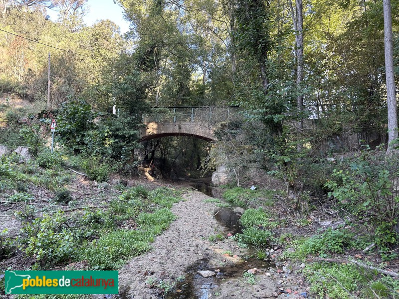 Vallgorguina - Pont d'en Pradell (Foto: Albert Esteves, 2023) Vallgorguina - Pont d'en Pradell