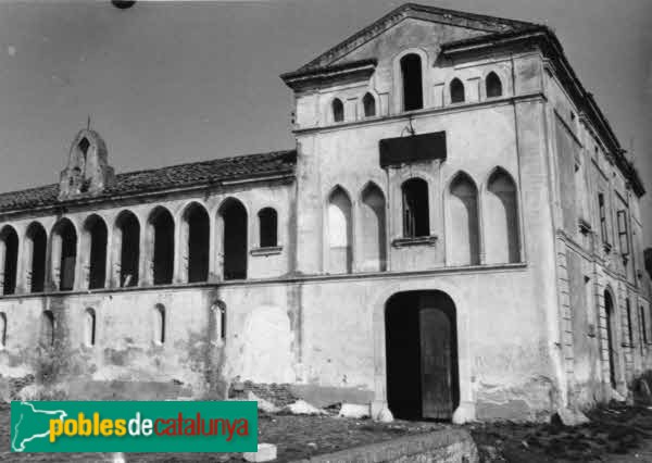 Vallgorguina - Can Palomer (Foto: <i>Montserrat Viader -calaix.gencat.cat-</i>, 1982) Vallgorguina - Can Palomer