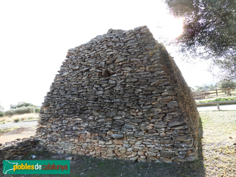 Amposta - Barraca de l'Ametller (Foto: Valentí Pons, 2021) Amposta - Barraca de l'Ametller