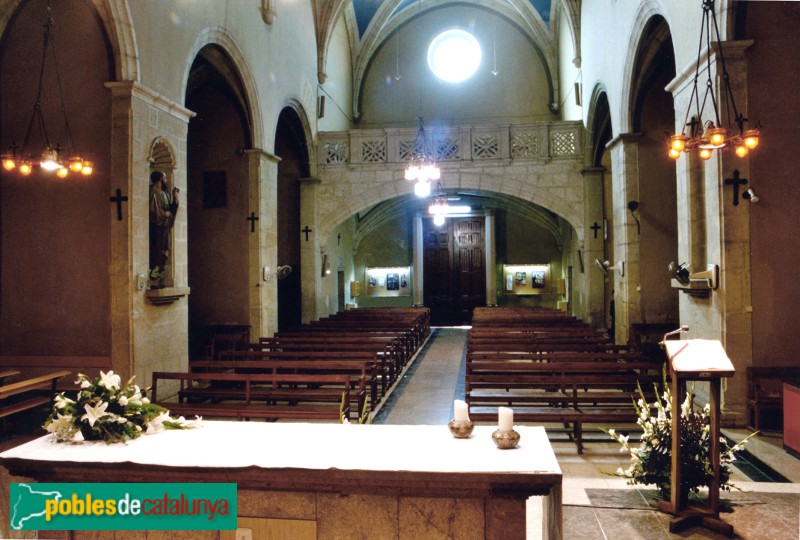 Castellbisbal - Església de Sant Vicenç. Interior (Foto: <i>Jordi Contijoch -calaix.gencat.cat-</i>, 2006) Castellbisbal - Església de Sant Vicenç. Interior