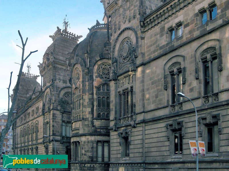 Barcelona - Palau de Justícia (Foto: Albert Esteves, 2006) Barcelona - Palau de Justícia