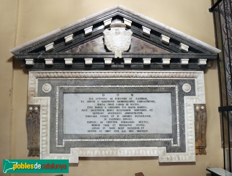 Tarragona - Catedral. Sepulcre de l'arquebisbe Echanove (Foto: Albert Esteves, 2023) Tarragona - Catedral. Sepulcre de l'arquebisbe Echanove