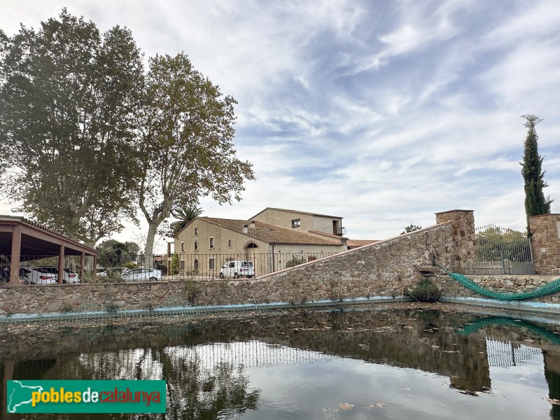 Llinars del Vallès - Can Llobera (Foto: Albert Esteves, 2023) Llinars del Vallès - Can Llobera