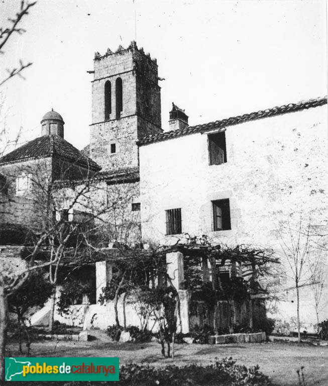 Llinars del Vallès - Rectoria de Sant Sadurní de Collsabadell (Foto: <i>Lluís Bonet Garí -Arxiu Fotogràfic Centre Excursionista de Catalunya</i>, 1913-30) Llinars del Vallès - Rectoria de Sant Sadurní de Collsabadell