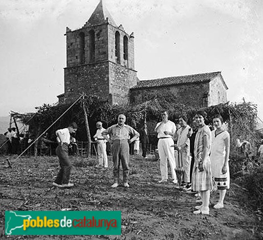 Llinars del Vallès - Sant Joan de Sanata (Foto: <i>Albert Oliveras -Arxiu Fotogràfic Centre Excursionista de Catalunya</i>, 1925) Llinars del Vallès - Sant Joan de Sanata