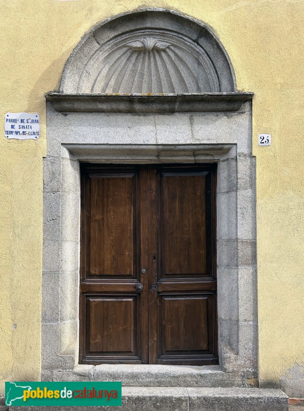 Llinars del Vallès - Església de Sant Joan de Sanata (Foto: Albert Esteves, 2023) Llinars del Vallès - Església de Sant Joan de Sanata