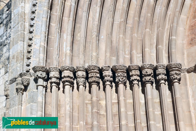 Monestir de Sant Cugat del Vallès - Portada de l'església (Foto: Albert Esteves, 2023) Monestir de Sant Cugat del Vallès - Portada de l'església