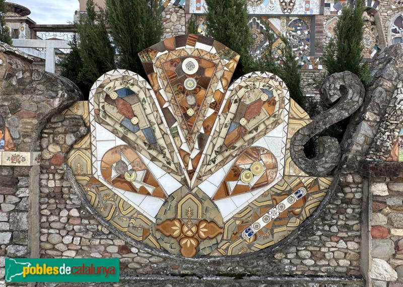 Santa Eulàlia de Ronçana - Casa al carrer Fonts del Llobregat (Foto: Albert Esteves, 2023) Santa Eulàlia de Ronçana - Casa al carrer Fonts del Llobregat