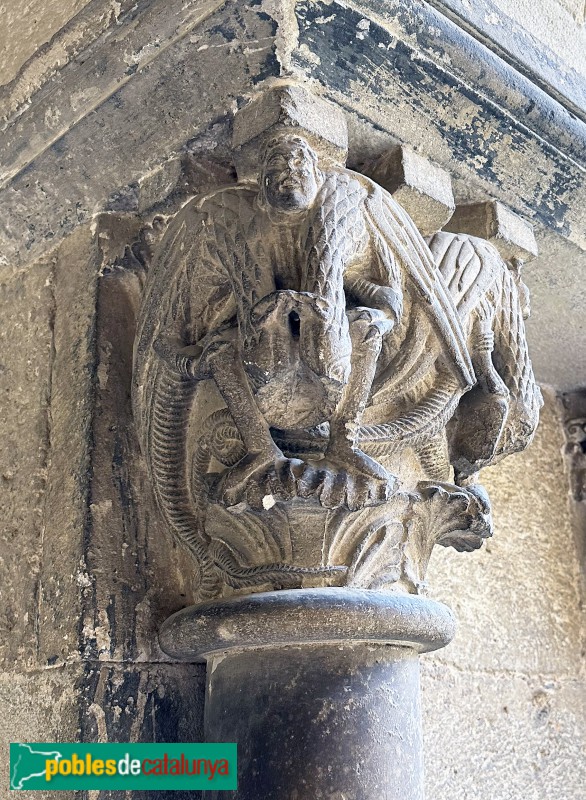 Monestir de Sant Cugat - Capitell del claustre (Foto: Albert Esteves, 2023) Monestir de Sant Cugat - Capitell del claustre