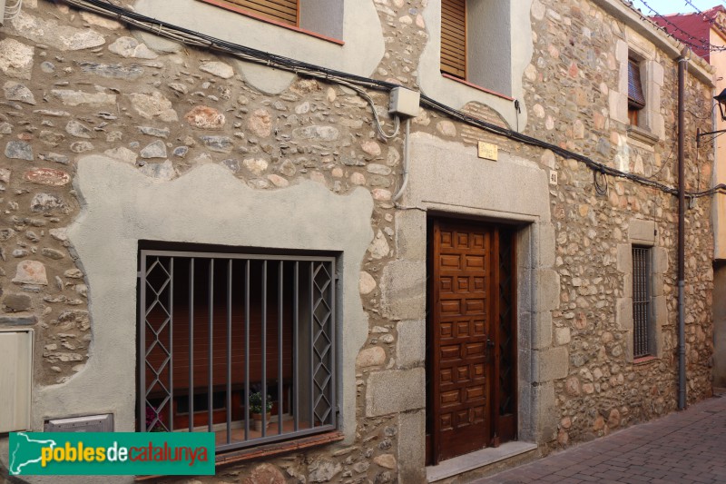 Sant Antoni de Vilamajor - Carrer Vell. Cal Garbat (Foto: Albert Esteves, 2023) Sant Antoni de Vilamajor - Carrer Vell. Cal Garbat