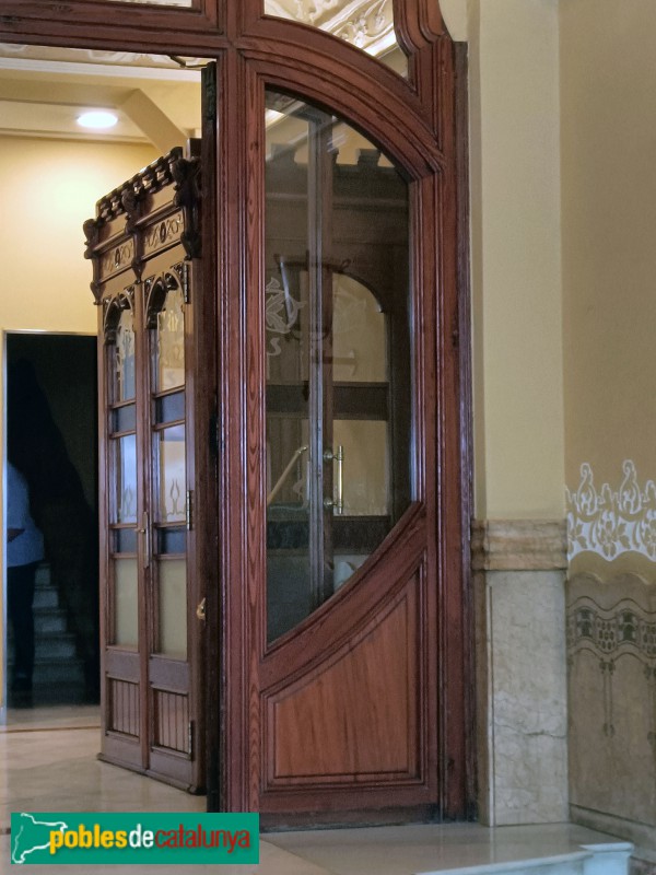 Barcelona - Provença, 249-251 (Foto: Anna Corcoll, 2022) Barcelona - Provença, 249-251