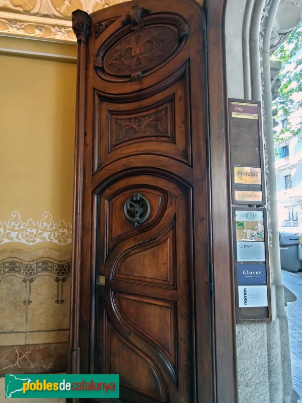 Barcelona - Provença, 249-251 (Foto: Anna Corcoll, 2022) Barcelona - Provença, 249-251