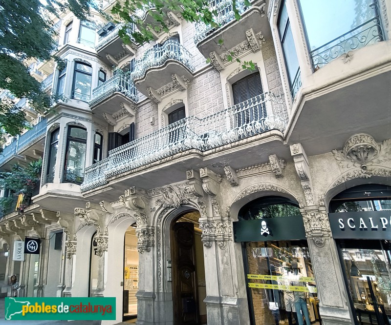 Barcelona - Provença, 249-251 (Foto: Anna Corcoll, 2022) Barcelona - Provença, 249-251