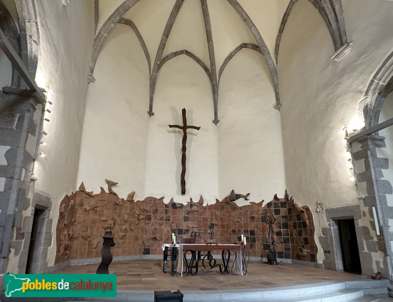 Església de Sant Pere de Vilamajor - Presbiteri (Foto: Albert Esteves, 2023) Església de Sant Pere de Vilamajor - Presbiteri