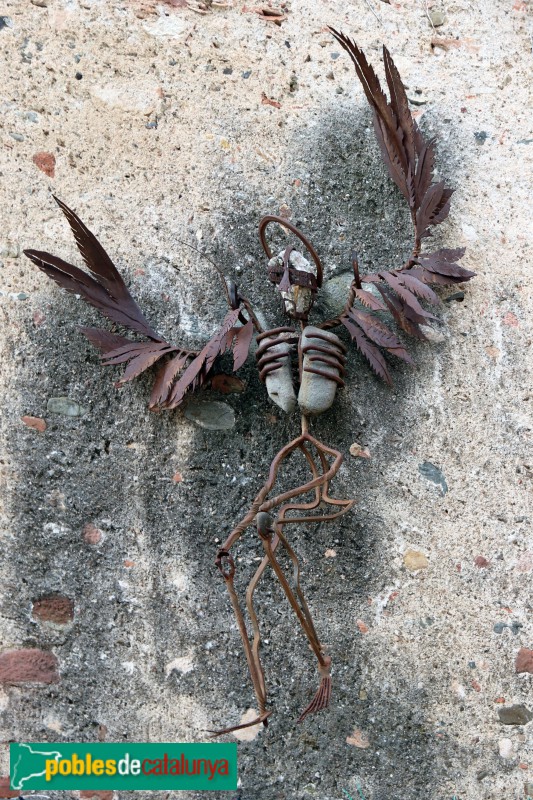 Església de Sant Pere de Vilamajor - Àngel Caigut (Mark Neff) (Foto: Albert Esteves, 2023) Església de Sant Pere de Vilamajor - Àngel Caigut (Mark Neff)