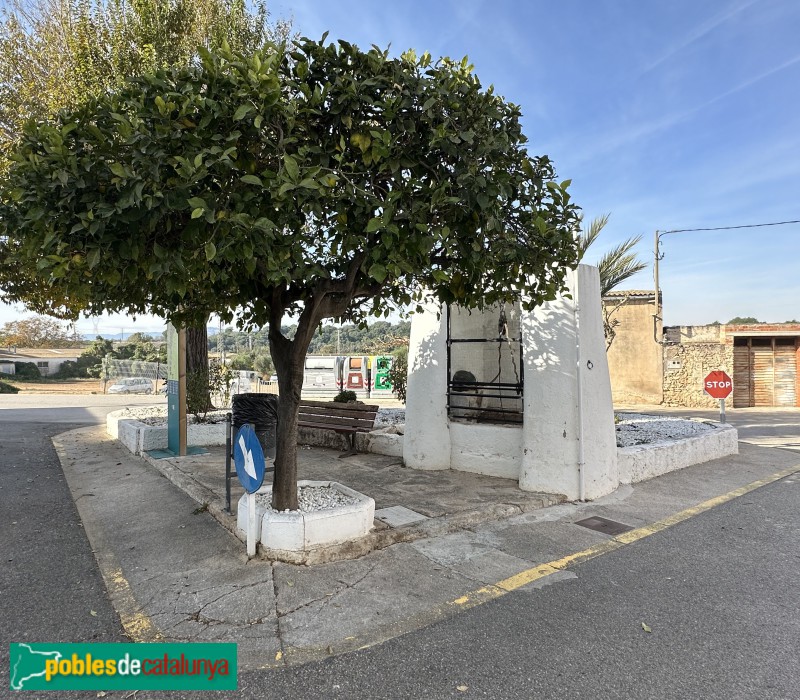 Masdenverge - Pou del poble (Foto: Albert Esteves, 2023) Masdenverge - Pou del poble