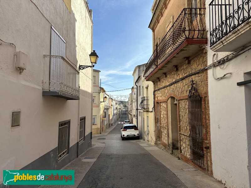 Un carrer de Masdenverge (Foto: Albert Esteves, 2023) Un carrer de Masdenverge