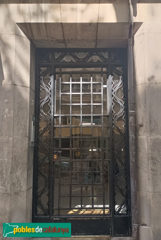 Barcelona - París, 145 (Foto: Anna Corcoll, 2023) Barcelona - París, 145