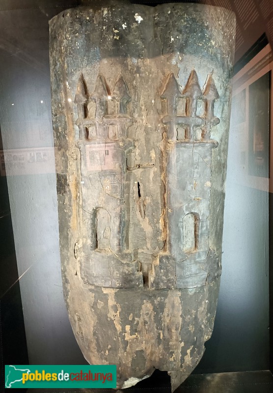 Santa Maria del Pi. Pavès funerari dels Torres, segle XIV (Foto: Anna Corcoll, 2023) Santa Maria del Pi. Pavès funerari dels Torres, segle XIV