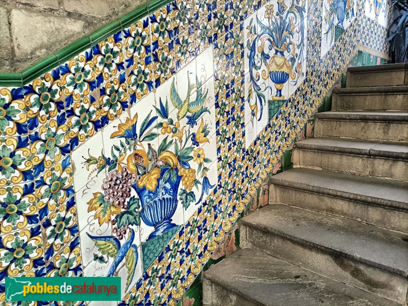 Barcelona - Casa de l'Ardiaca. Mosaics noucentistes (Foto: Anna Corcoll, 2023) Barcelona - Casa de l'Ardiaca. Mosaics noucentistes