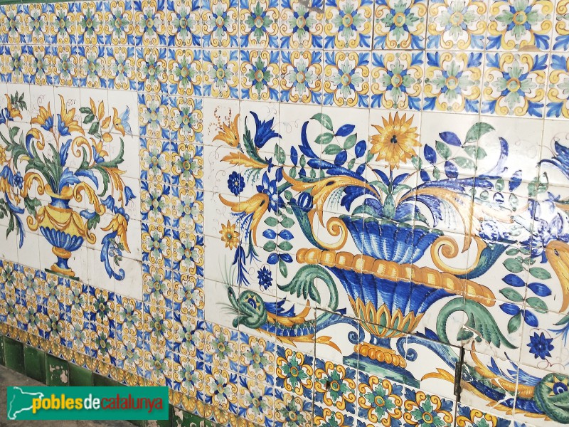 Barcelona - Casa de l'Ardiaca. Mosaics noucentistes (Foto: Anna Corcoll, 2019) Barcelona - Casa de l'Ardiaca. Mosaics noucentistes