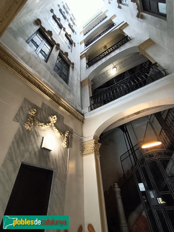 Barcelona - Bruc, 2-4 / Trafalgar, 25 (Foto: Anna Corcoll, 2022) Barcelona - Bruc, 2-4 / Trafalgar, 25