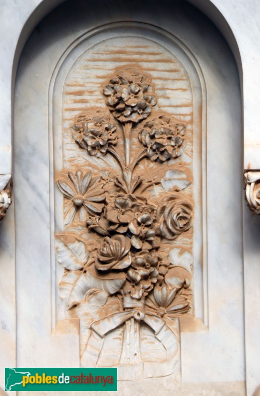 Vilafranca del Penedès - Cementiri. Panteó Ramon Marimon