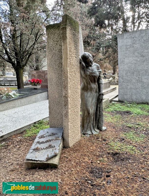 Vilafranca del Penedès - Cementiri. Sepulcre Massanell - Messalles
