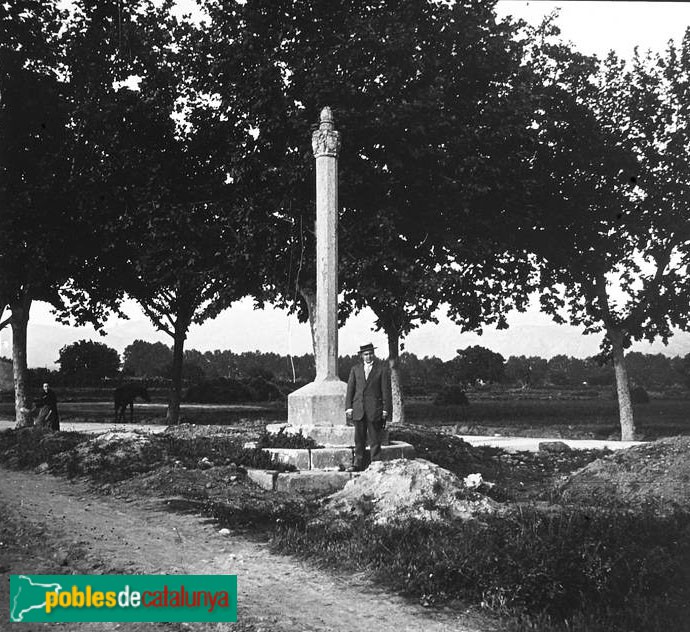 Ulldecona - Creu de l'Ermita de Loreto (Foto: <i>Josep Salvany -Fons Salvany. Biblioteca de Catalunya-</i>, 1914) Ulldecona - Creu de l'Ermita de Loreto