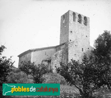 Lliçà d'Amunt - Capella de Santa Justa i Santa Rufina (Foto: <i>Joaquim Bordons -Arxiu Fotogràfic Centre Excursionista de Catalunya-</i>, 1912) Lliçà d'Amunt - Capella de Santa Justa i Santa Rufina