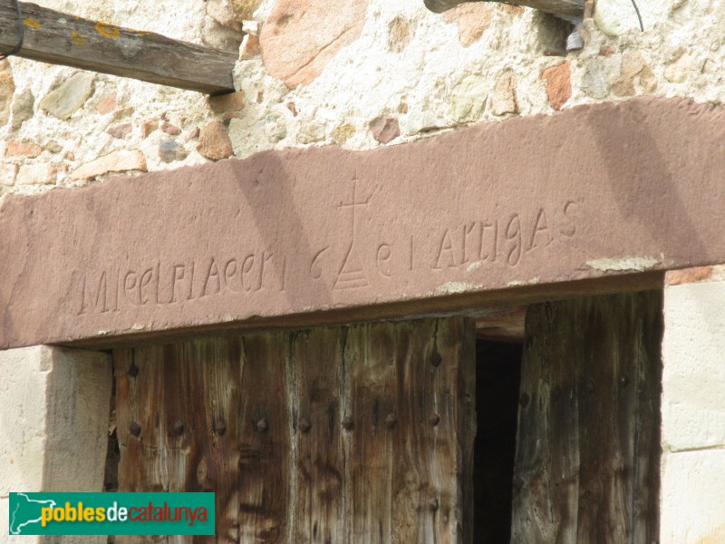Lliçà d'Amunt - Ca l'Artigues de la Serra (Foto: <i>Òscar de Castro / Josep Font -Invarquit.gencat.cat-</i>, 2020) Lliçà d'Amunt - Ca l'Artigues de la Serra
