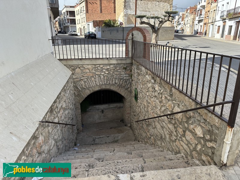 La Sénia - Font del Carrer del Carme (Foto: Albert Esteves, 2024) La Sénia - Font del Carrer del Carme