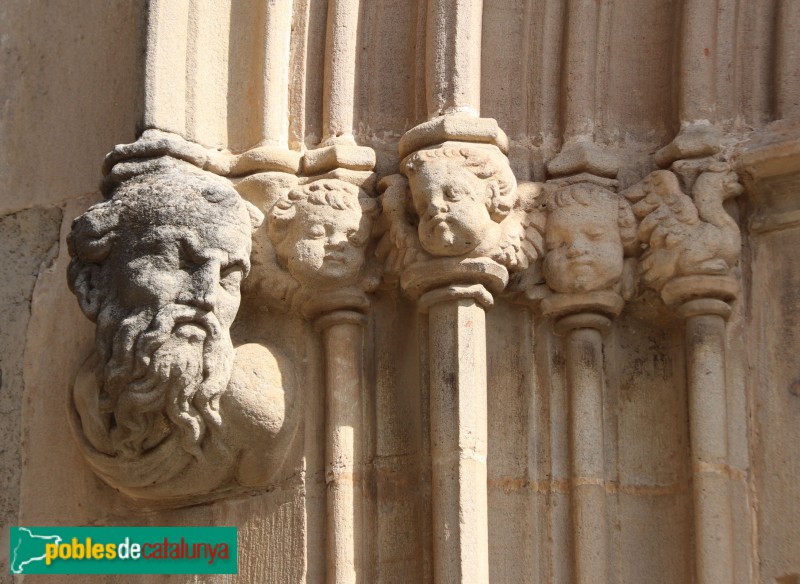 Sant Esteve de Palautordera - Església de Sant Esteve. Portada (Foto: Albert Esteves, 2024) Sant Esteve de Palautordera - Església de Sant Esteve. Portada